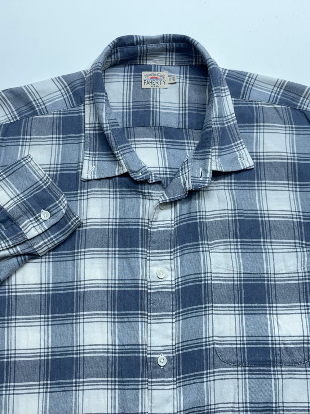 FAHERTY Button Up Shirt Mens Size 2XL Long Sleeve Blue Plaid Cotton Huckberry
